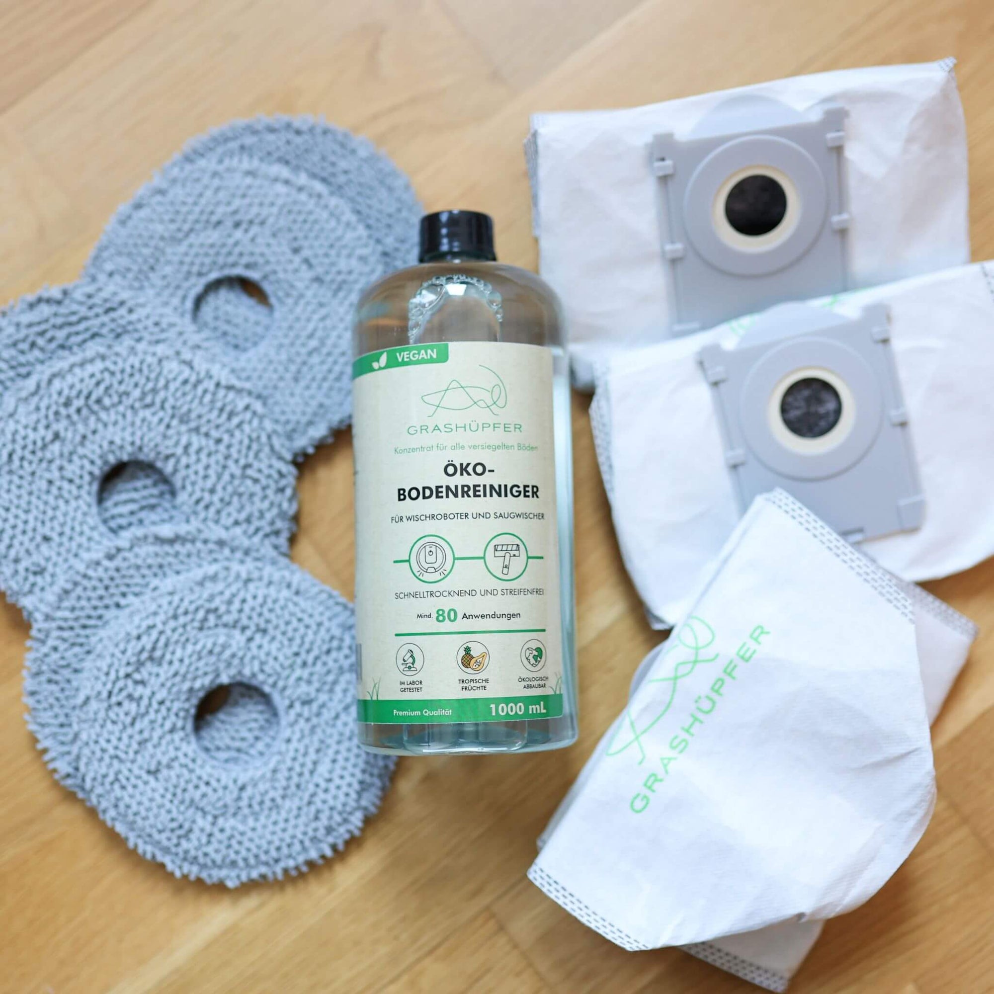 ECOVACS DEEBOT Sorglospaket [Staubsaugerbeutel + Wischpads / Wischwalzen + Bodenreiniger]