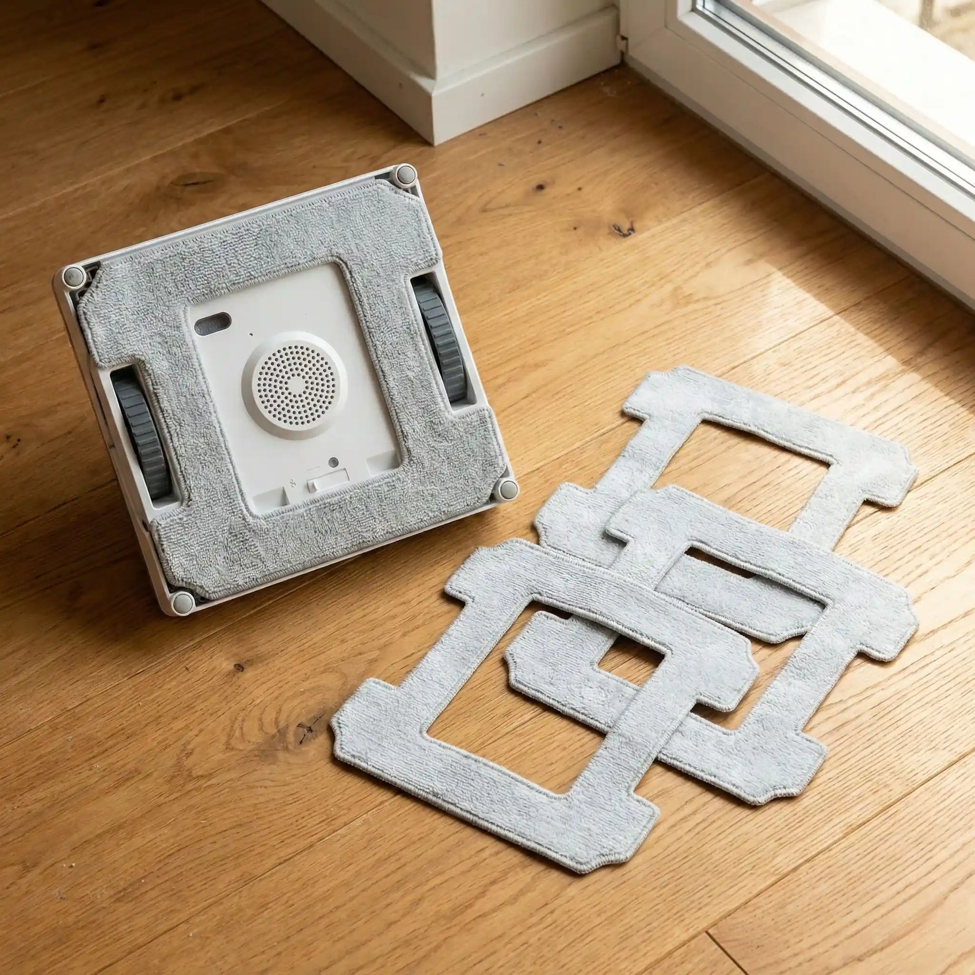 ECOVACS WINBOT Reinigungstuch mit Klett-Befestigung, passgenaues Ersatzreinigungspad für Fensterputzroboter.